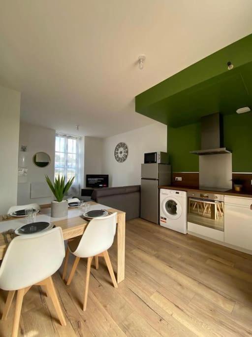 Loft Jardin Et Spa เบรสซุยร์ ภายนอก รูปภาพ